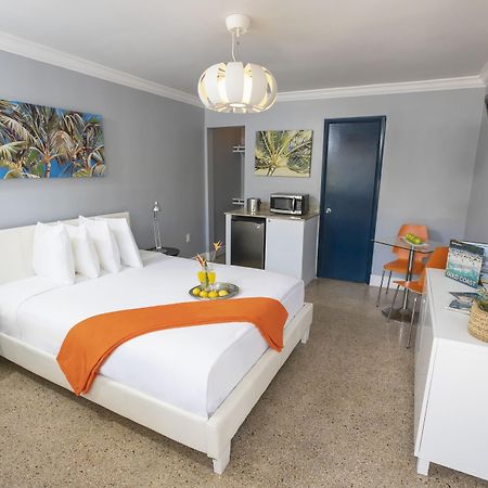Hollywood Beach Suites And Hotel Bagian luar foto