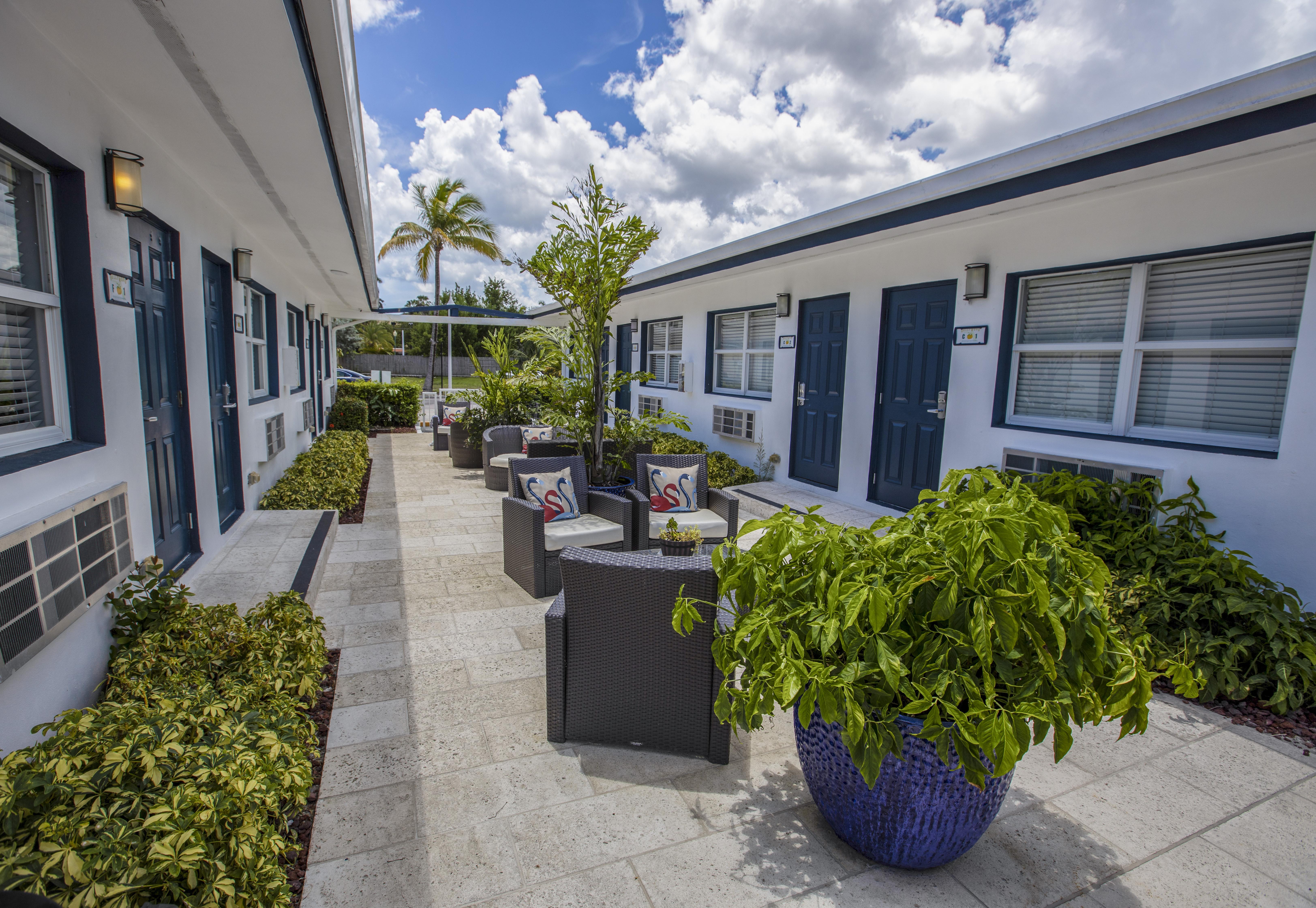 Hollywood Beach Suites And Hotel Bagian luar foto